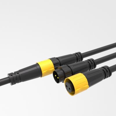 Self-Locking Waterproof Data Connector IP67 Rated for 250VAC Male Female Connector